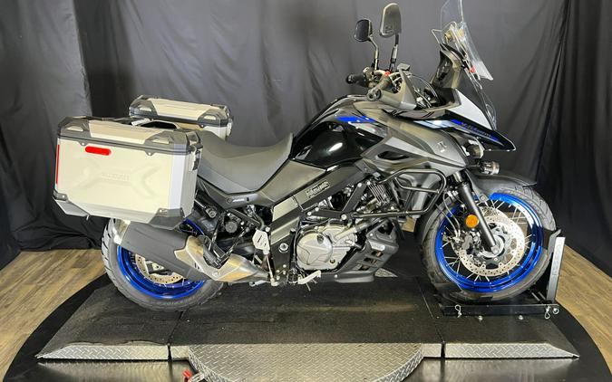2022 Suzuki Motor of America Inc. V-Strom 650XT Adventure