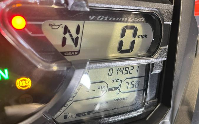 2022 Suzuki Motor of America Inc. V-Strom 650XT Adventure
