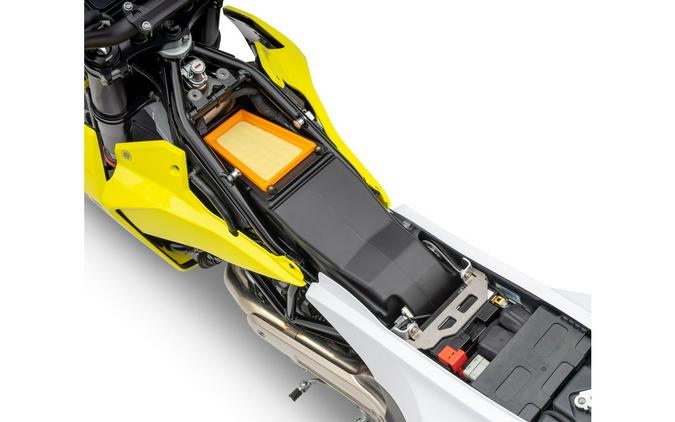 2026 Husqvarna Supermoto 701