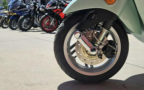 2027 Vespa Primavera 150