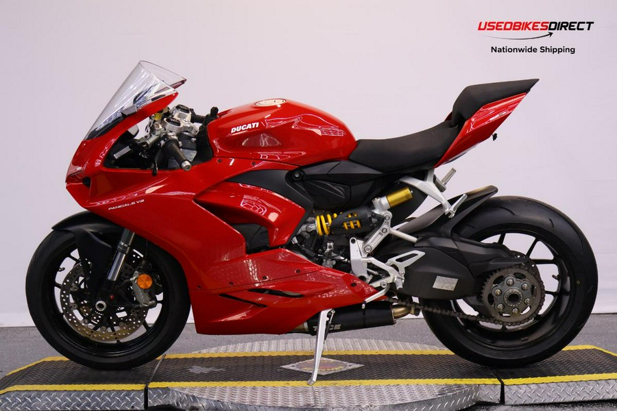 2021 DUCATI PANIGALE V2 - $14,999.00