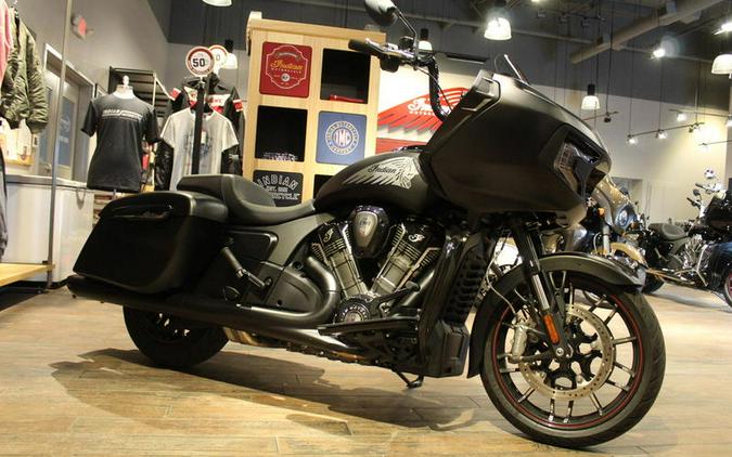 2023 Indian Motorcycle® Challenger® Dark Horse® Black Smoke