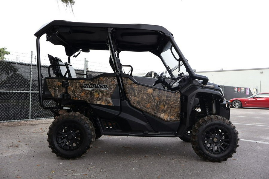 2021 Honda® Pioneer 1000-5 Deluxe Honda Phantom Camo®