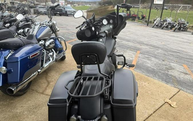 2011 Harley-Davidson® FLHX - Street Glide®