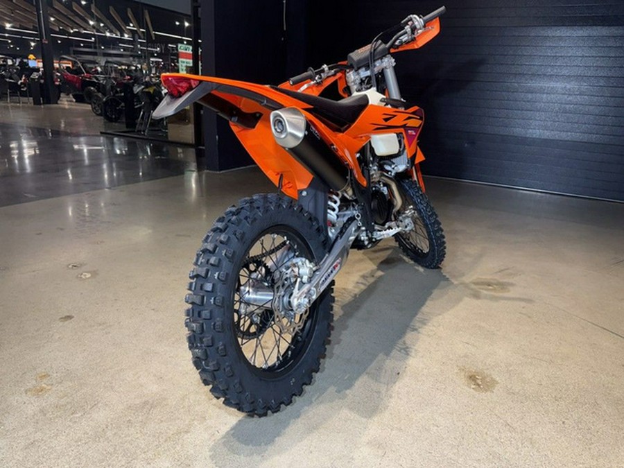 2026 KTM 450 XCF-W
