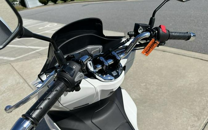 2022 Honda PCX ABS