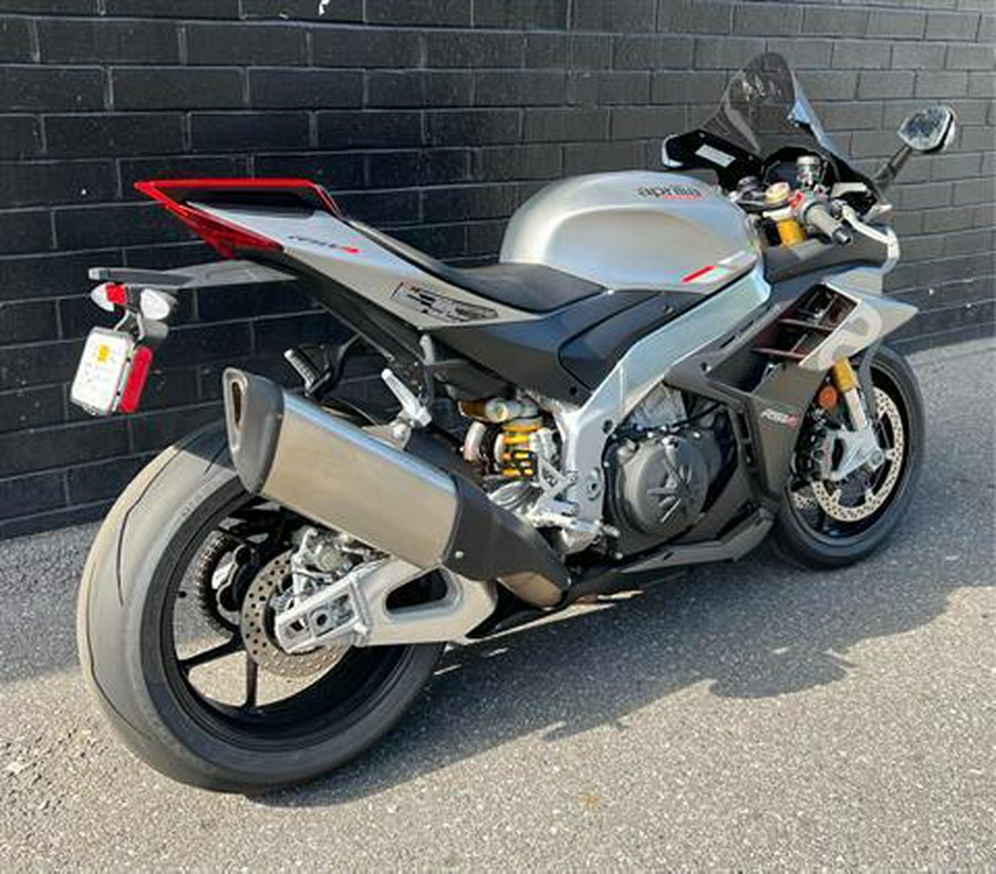 2022 Aprilia RSV4 1100