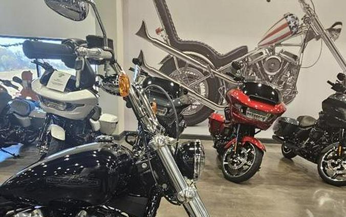 2020 Harley-Davidson® FXST - Softail® Standard