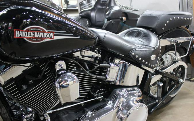 2008 Harley-Davidson® FLSTC - Heritage Softail®