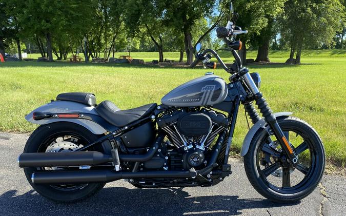 2024 Harley-Davidson Street Bob 114 Billiard Gray