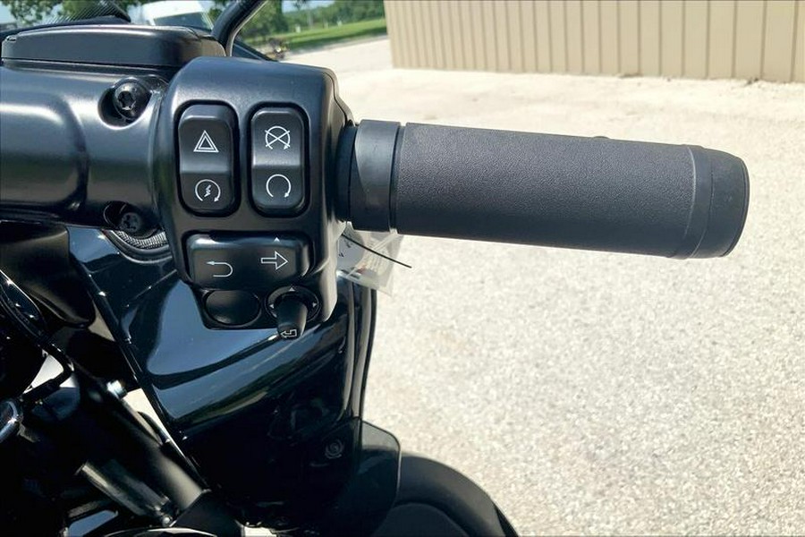 2024 Harley-Davidson® FLTRK - Road Glide® Limited