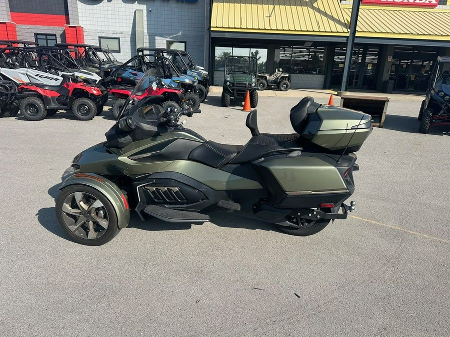 2021 Can-Am® Spyder® RT Sea To Sky SE6