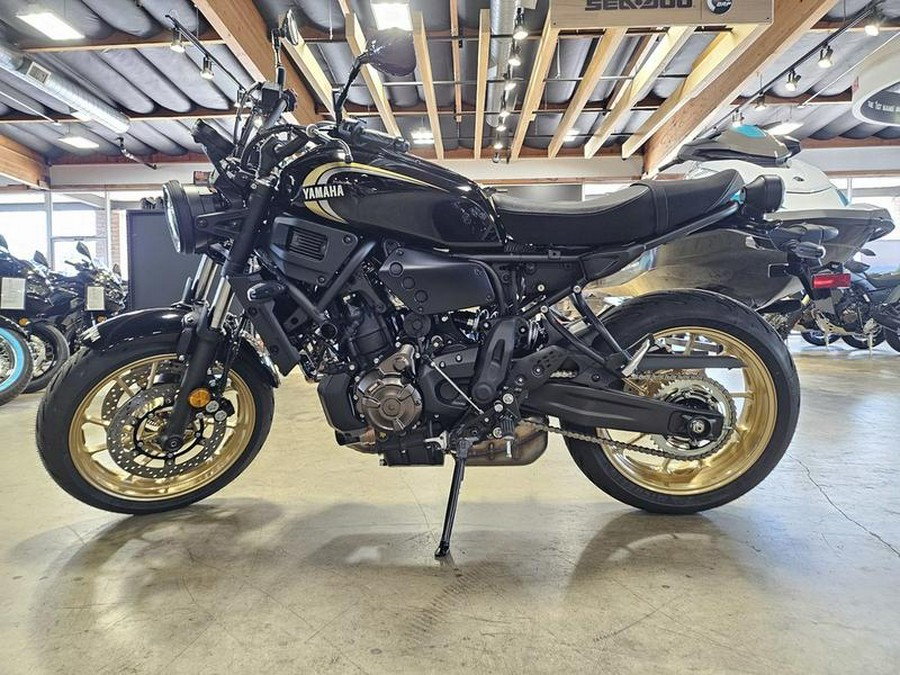 2024 Yamaha XSR700MW