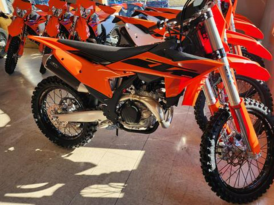 2025 KTM 450 SX-F