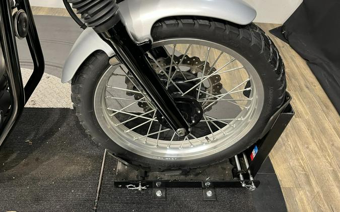 2017 Yamaha Motor Corp., USA SCR950