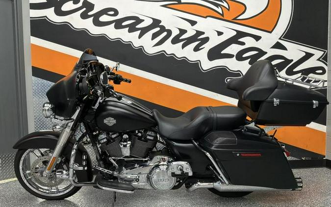 2022 Harley-Davidson® FLHXS - Street Glide® Special