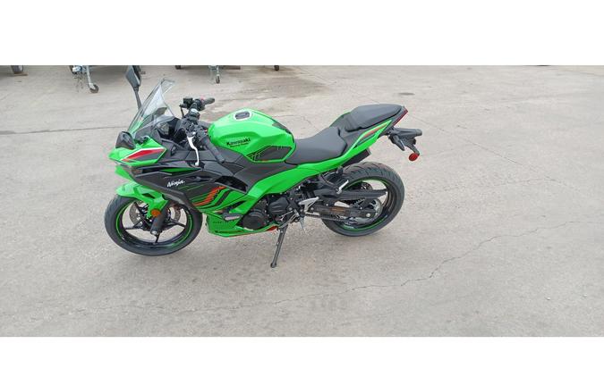 2024 Kawasaki NINJA 500 KRT EDITION SE ABS