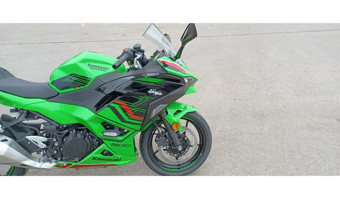 2024 Kawasaki NINJA 500 KRT EDITION SE ABS