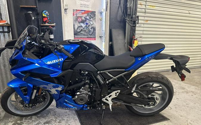 2024 Suzuki GSX 8R