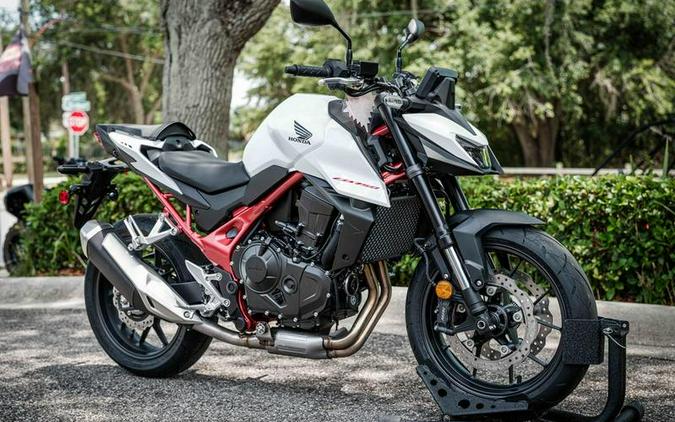 2025 Honda® CB750 Hornet