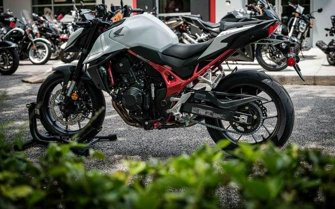 2025 Honda® CB750 Hornet