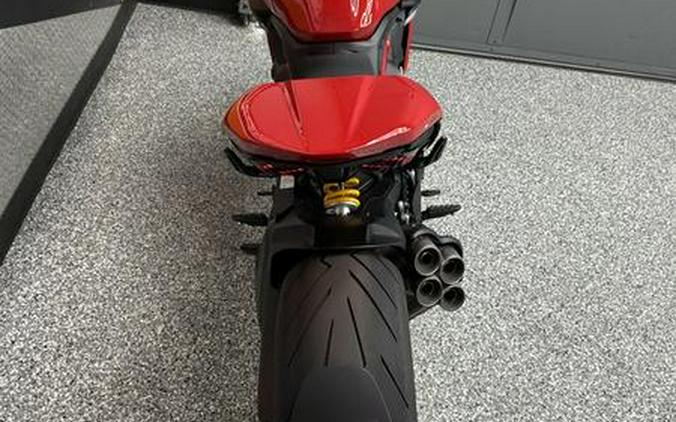 2023 Ducati Diavel V4 Ducati Red