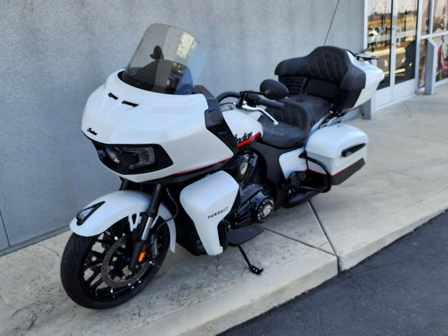 2023 Indian Motorcycle® Pursuit Dark Horse with Premium Package Icon Pearl White / Black Metallic