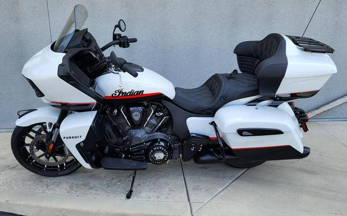 2023 Indian Motorcycle® Pursuit Dark Horse with Premium Package Icon Pearl White / Black Metallic