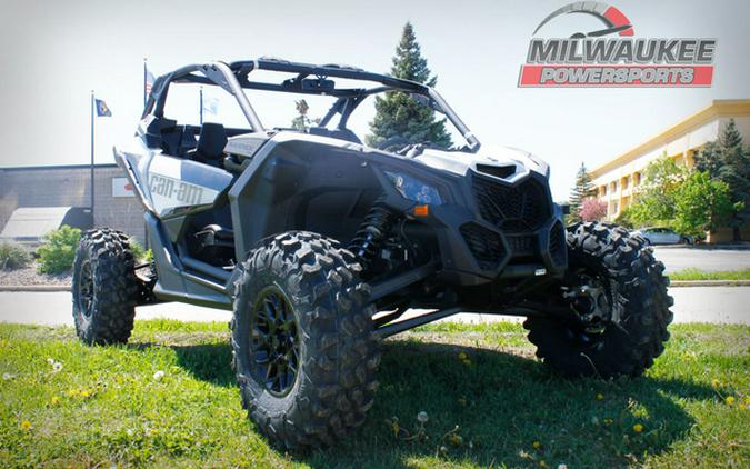 2024 Can-Am Maverick X3 RS Turbo Catalyst Gray