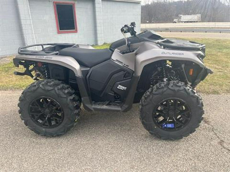 2024 Can-Am Outlander XT 700