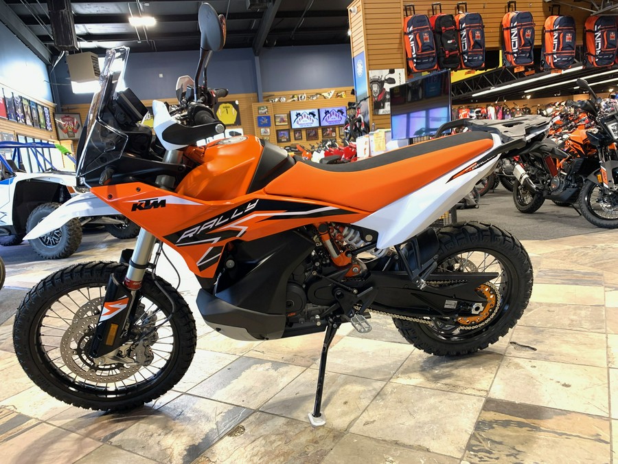 2024 KTM Adventure 890 R Rally