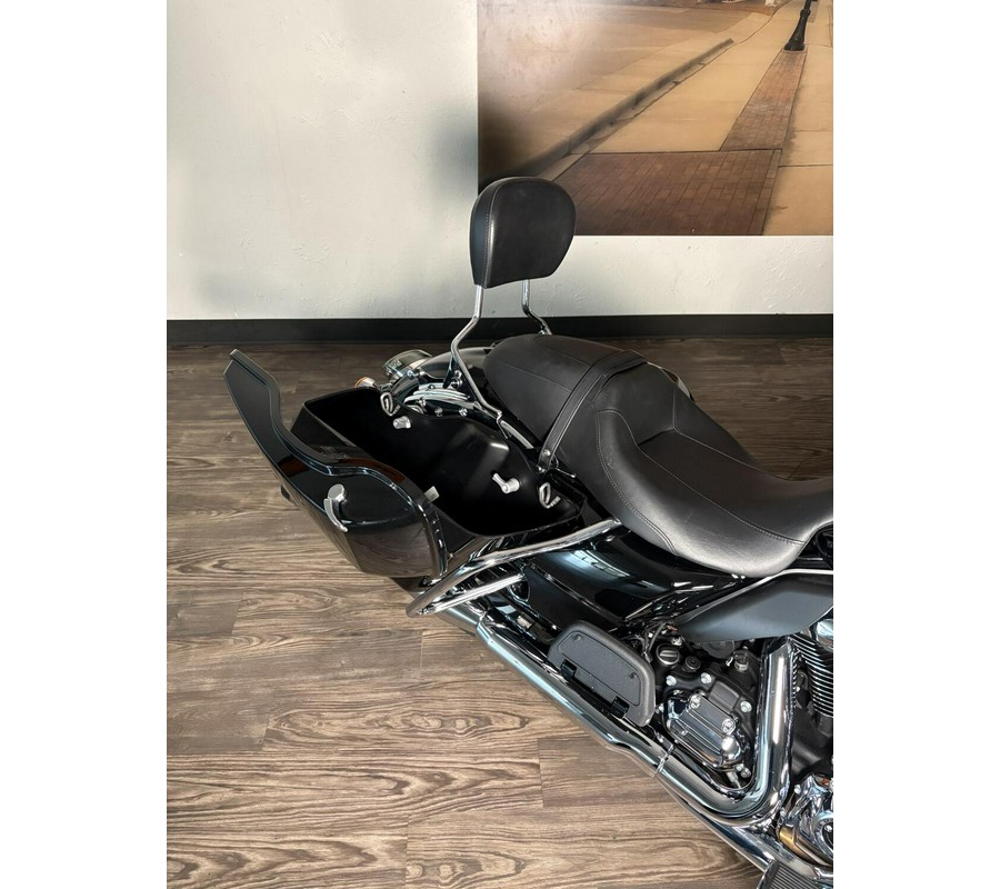 2024 Harley-Davidson® Road Glide™ Vivid Black