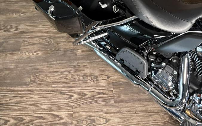2024 Harley-Davidson® Road Glide™ Vivid Black