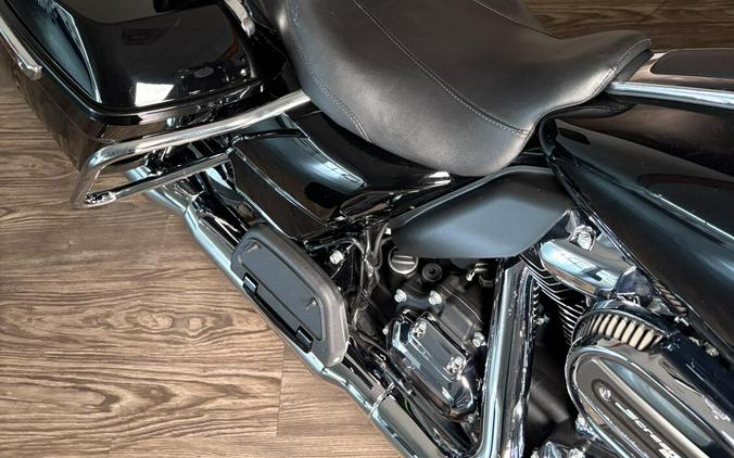 2024 Harley-Davidson® Road Glide™ Vivid Black