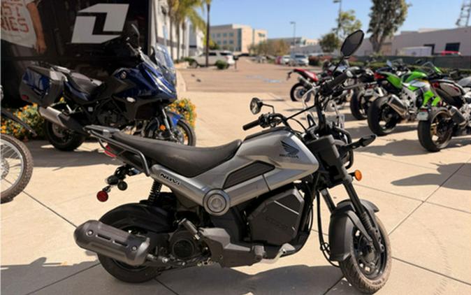 2024 Honda Navi Arctic Silver Metallic