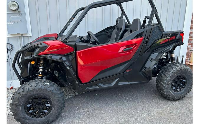 2024 Can-Am Maverick Sport DPS 1000R Red