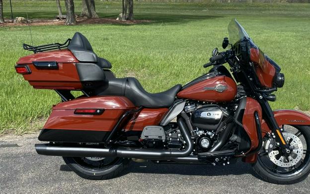 2024 Harley-Davidson Ultra Limited Red Rock / Vivid Black