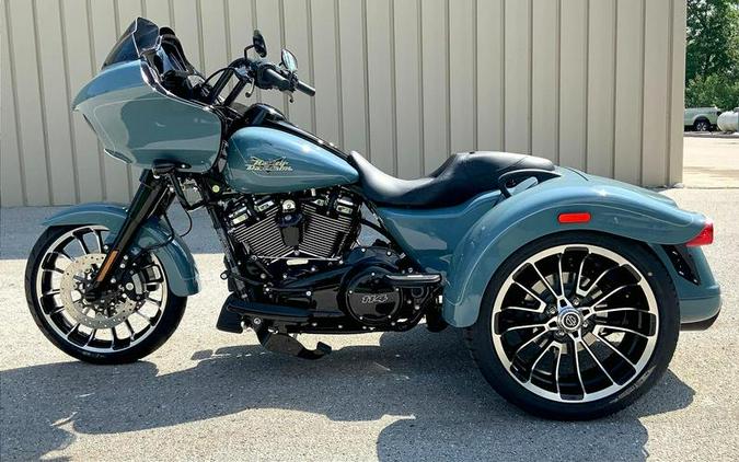 2023 Harley-Davidson Road Glide 3 Trike First Look [5 Fast Facts]