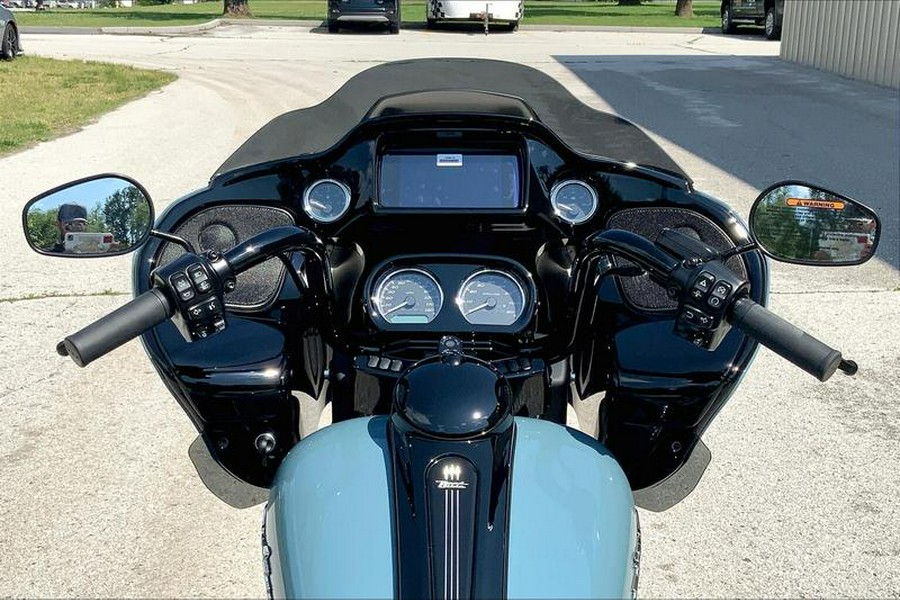 2024 Harley-Davidson® FLTRT - Road Glide® 3