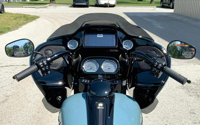 2024 Harley-Davidson® FLTRT - Road Glide® 3