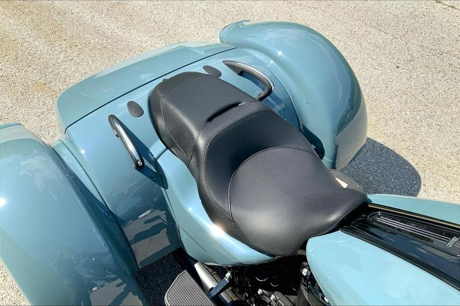 2024 Harley-Davidson® FLTRT - Road Glide® 3