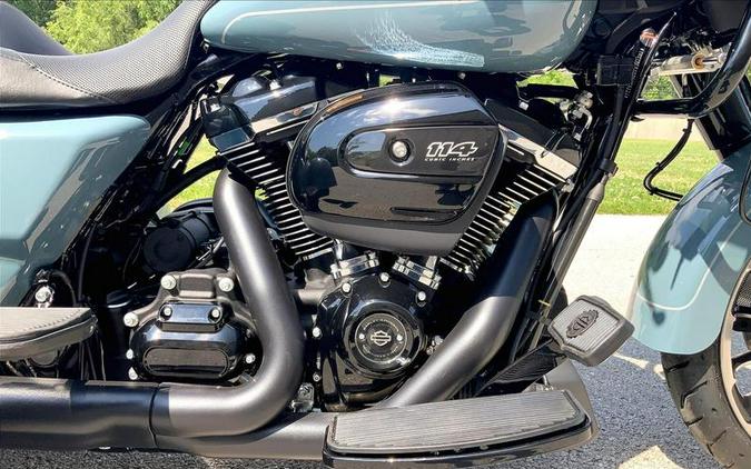 2024 Harley-Davidson® FLTRT - Road Glide® 3