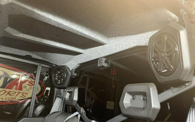 2026 Can-Am Defender MAX Limited HD11