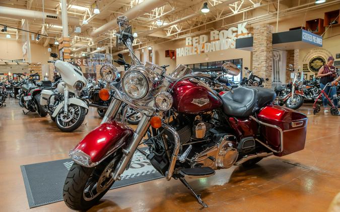 2016 Harley-Davidson Road King Grand American Touring FLHR