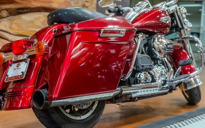 2016 Harley-Davidson Road King Grand American Touring FLHR