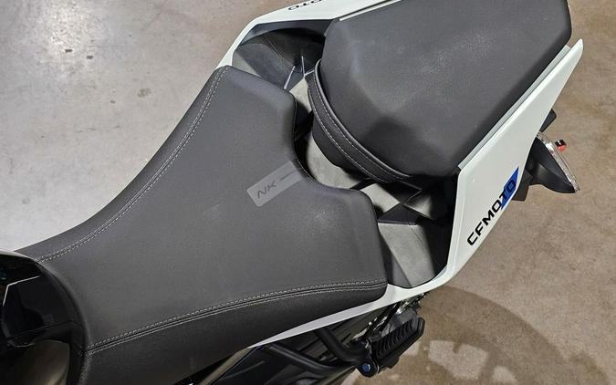 2025 CFMOTO NK 300