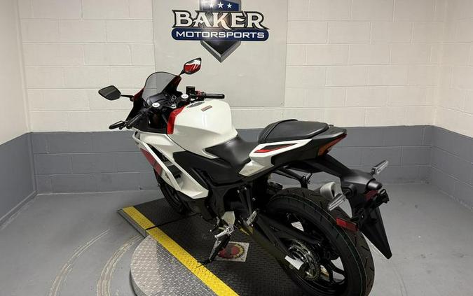 2026 Yamaha YZF-R3 70th Anniversary Edition