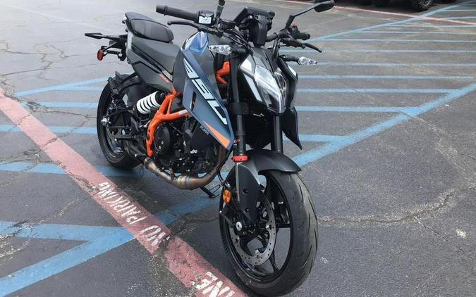 2026 KTM 390 Duke