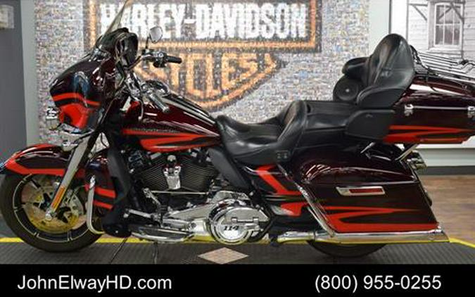 2017 Harley-Davidson CVO™ Limited