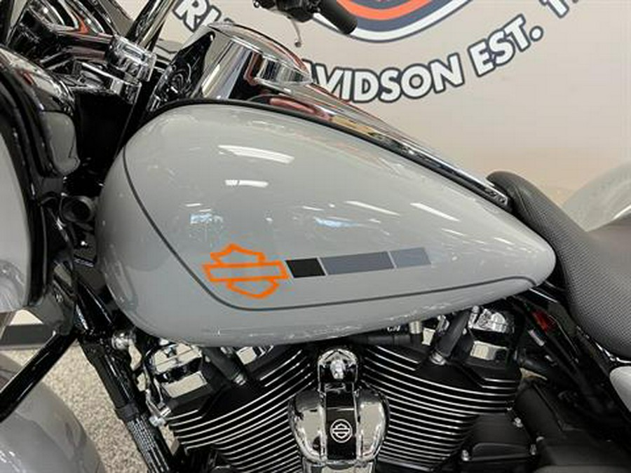 2024 Harley-Davidson Road Glide® 3